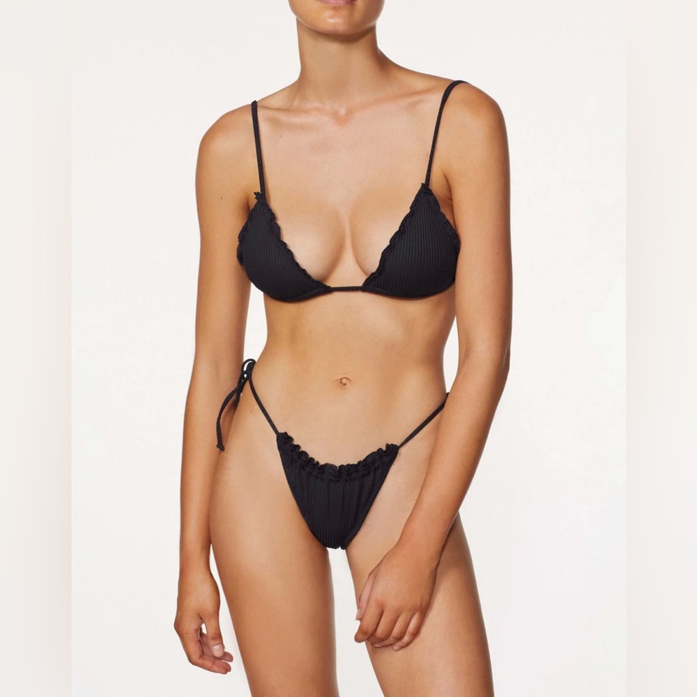 NWT Its Now Cool The Frill Tri Eco Top & Bottom - Black Rib